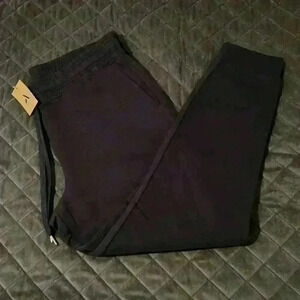 Men’s jogging pants
